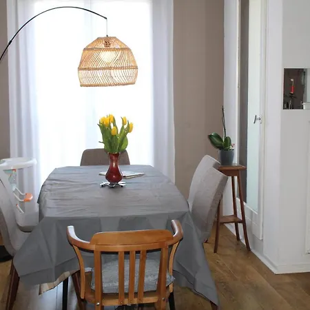 Andenia Terrasses Et Parking Apartmán *